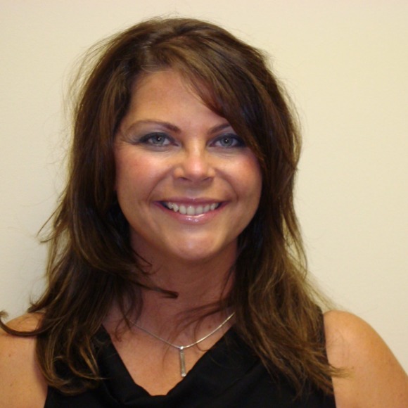 Meet your Posher, Mandy - Picture 1 of 1